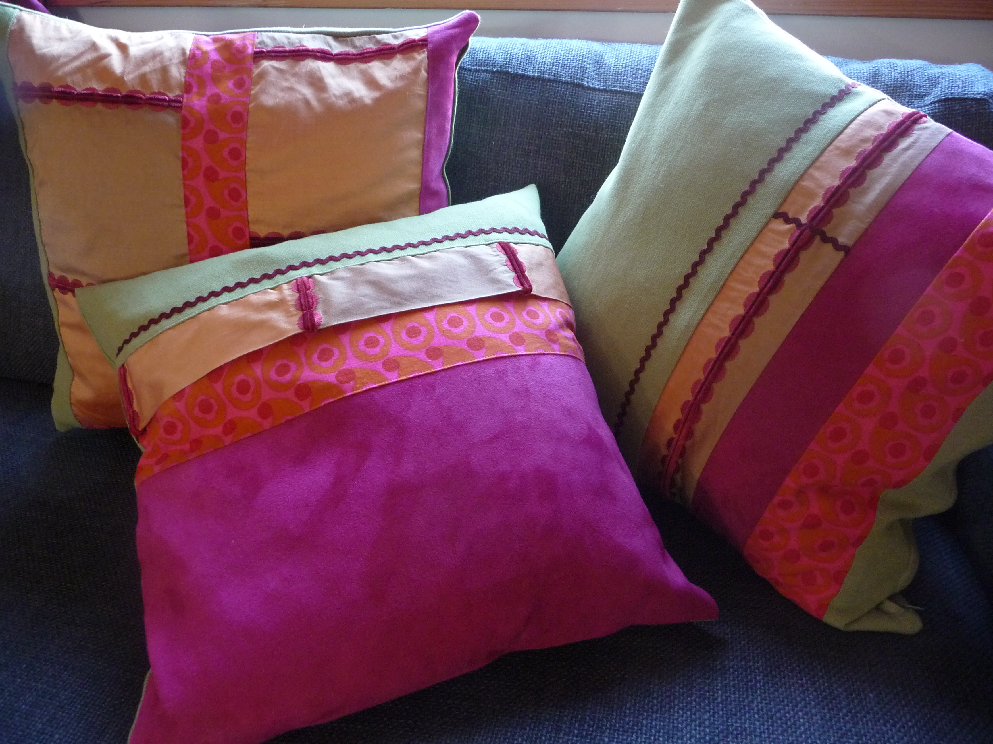 textiles sewing cushions creative textiles Gloucestershire Stroud classes beginners sewing 